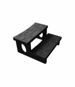 Escalier En Résine Pour Accès à Un Spa Ou Une Petite Piscine